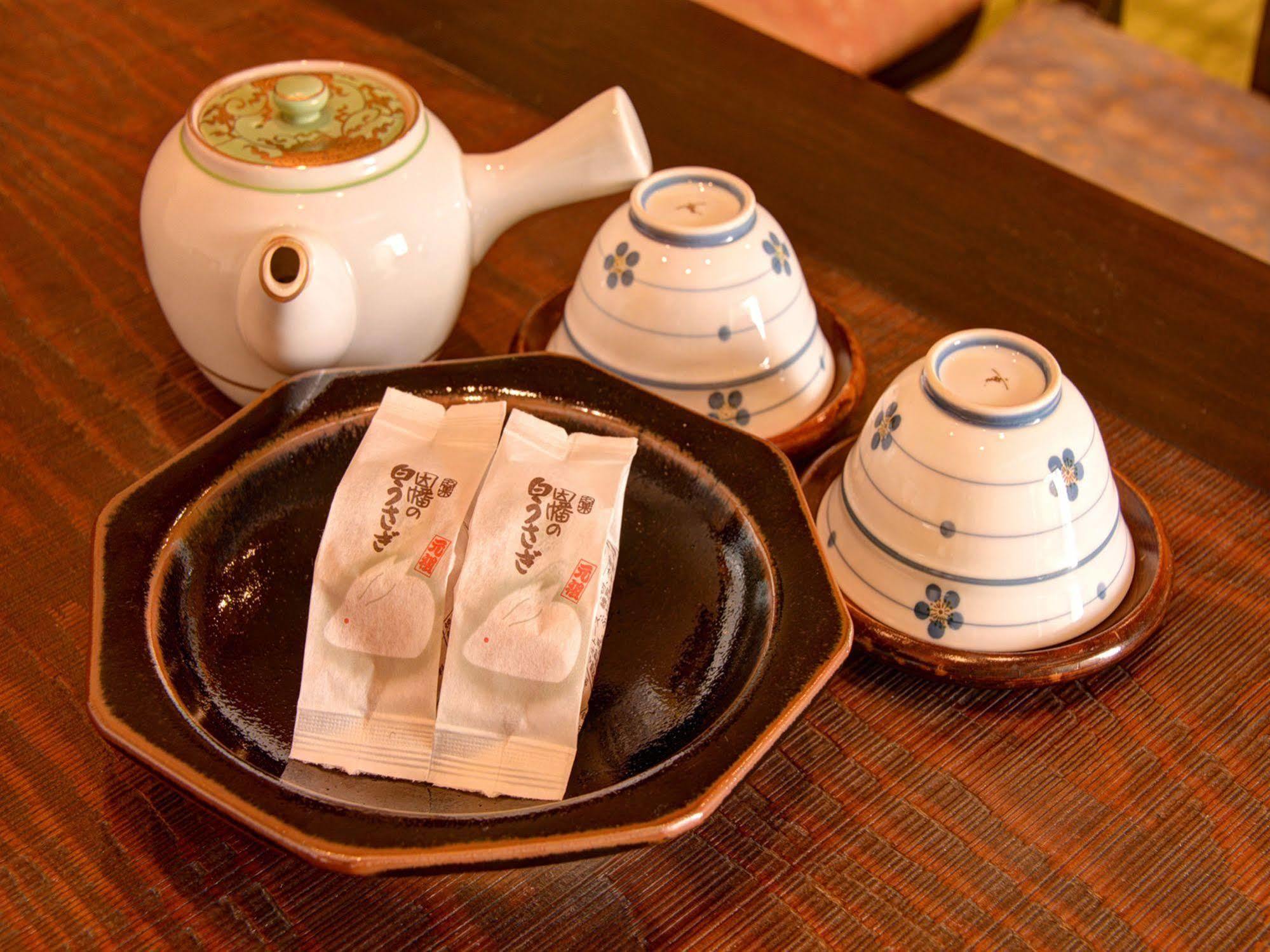 Yunokawa Onsen Shouen Hotel Sinzi Bagian luar foto