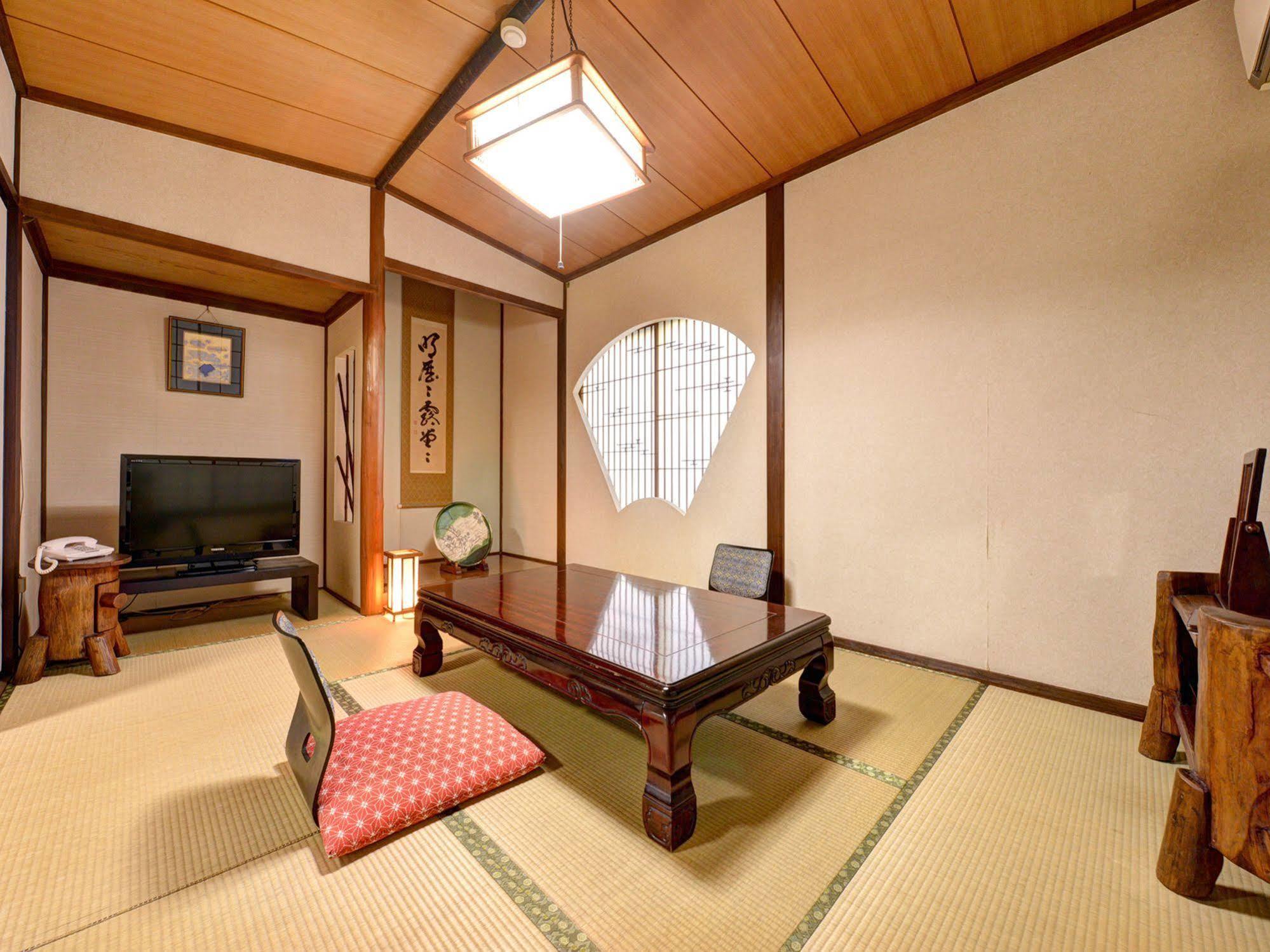 Yunokawa Onsen Shouen Hotel Sinzi Bagian luar foto